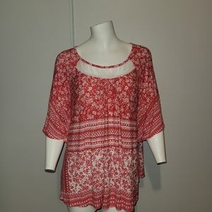 Ladies floral top with mesh collar